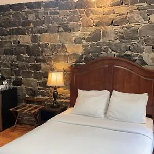 2* Hotel Maison Du General